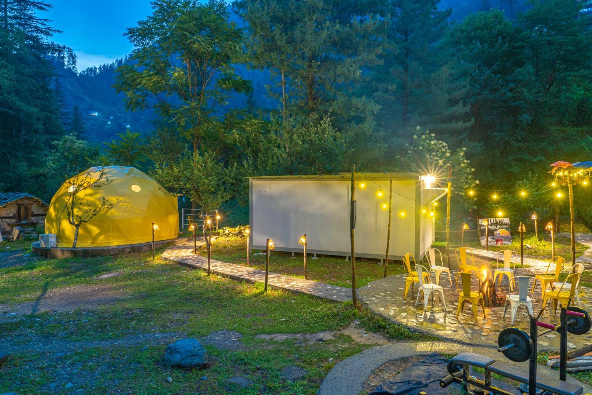 Whoopers Boutique Resort Jibhi 外观 照片