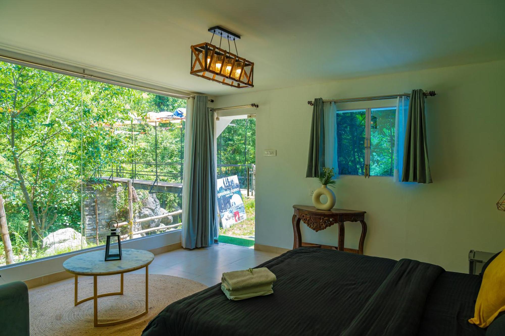 Whoopers Boutique Resort Jibhi 外观 照片