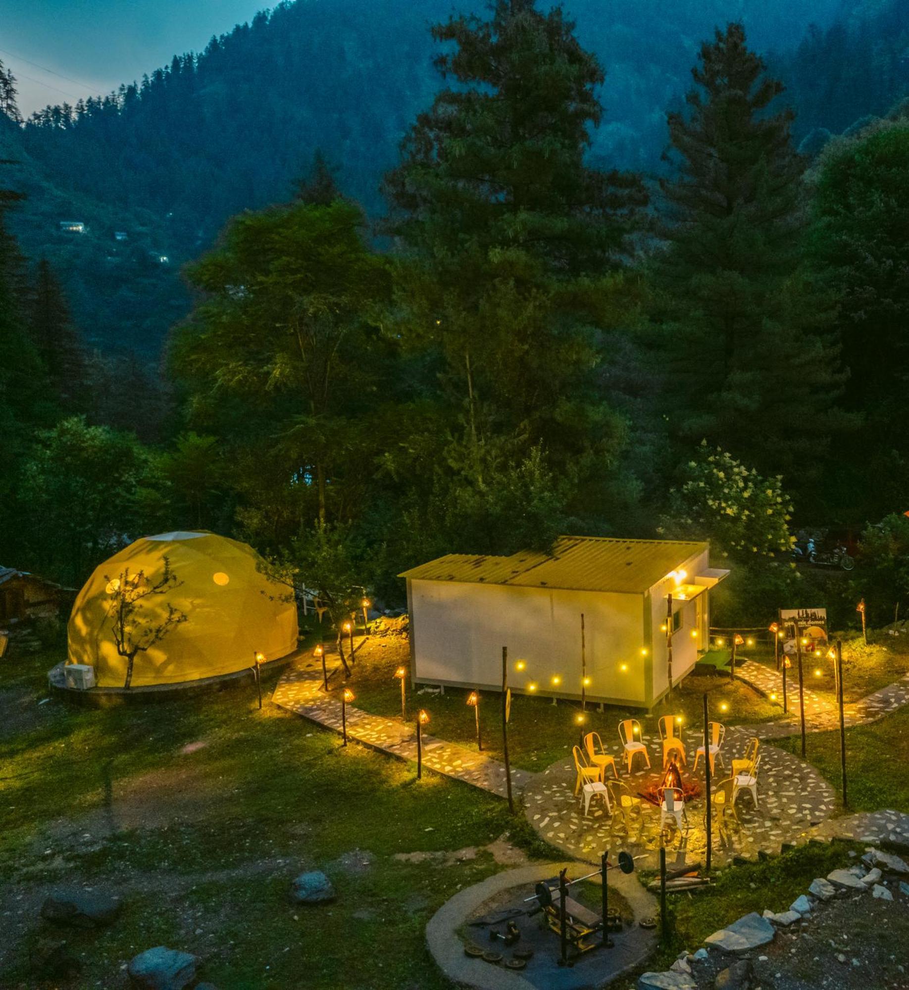Whoopers Boutique Resort Jibhi 外观 照片