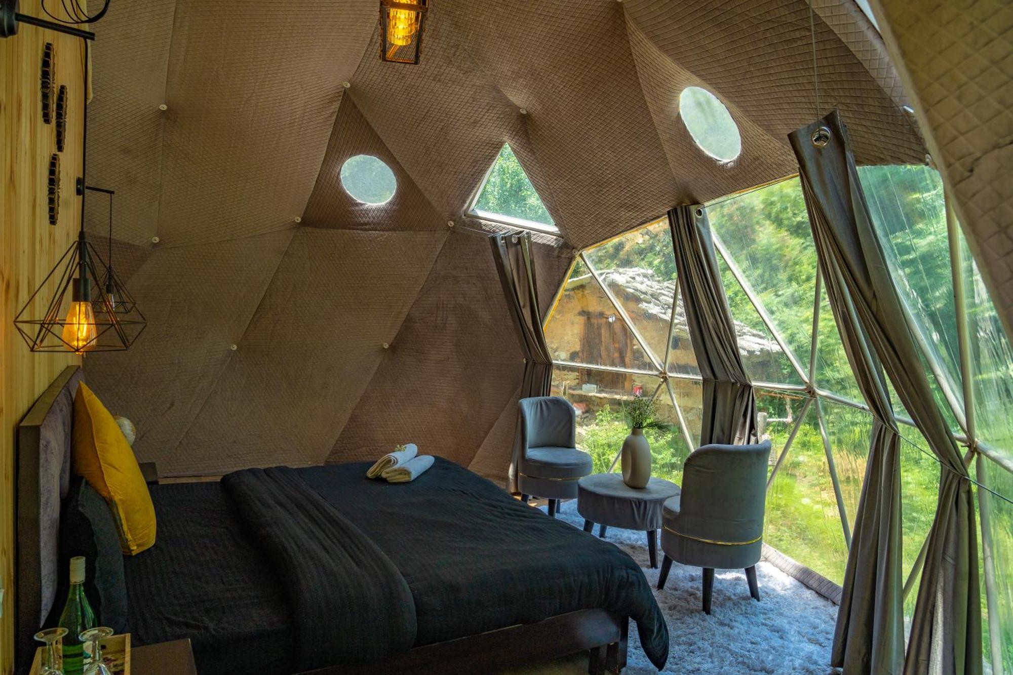 Whoopers Boutique Resort Jibhi 外观 照片