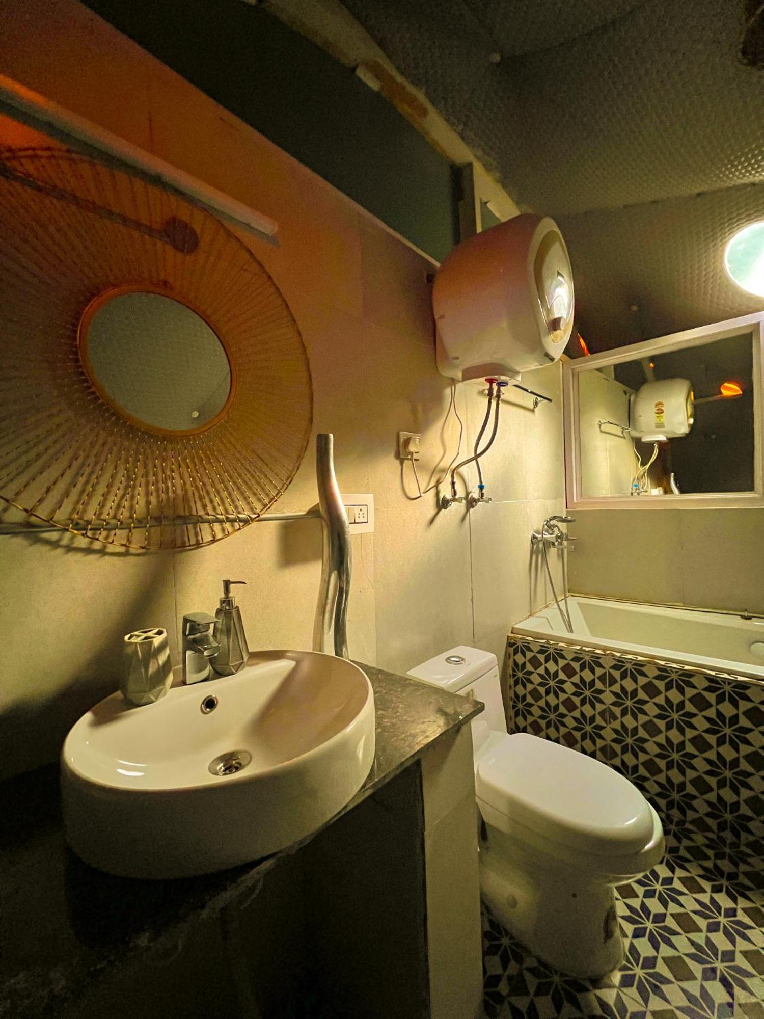 Whoopers Boutique Resort Jibhi 外观 照片