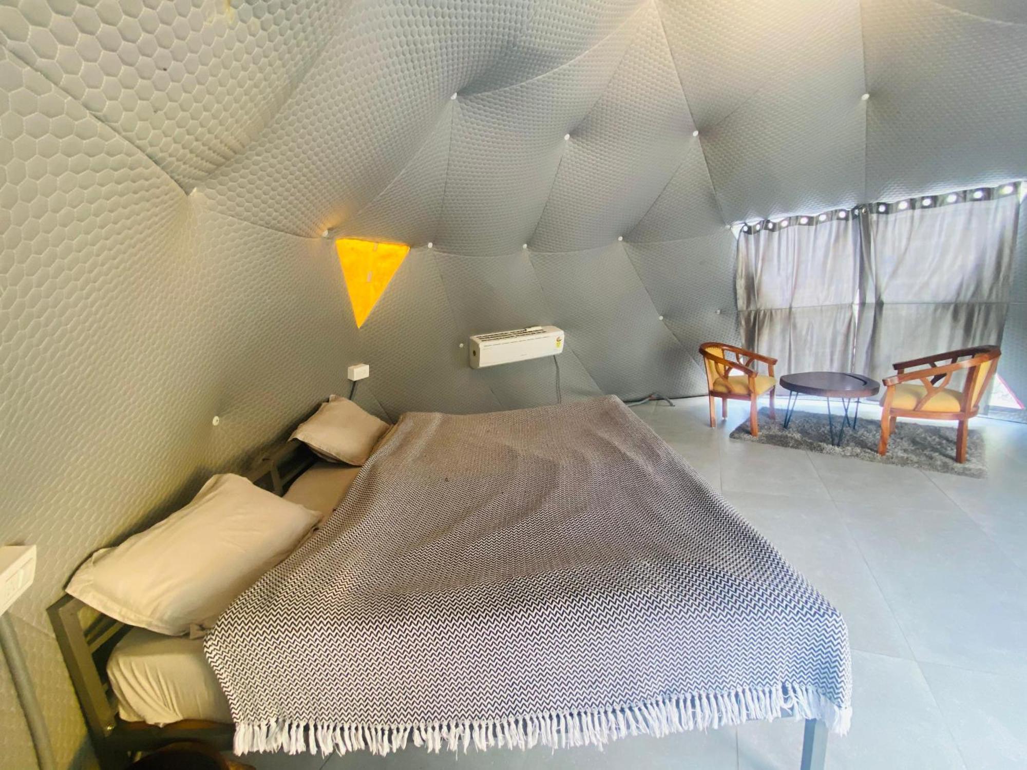 Whoopers Boutique Resort Jibhi 外观 照片